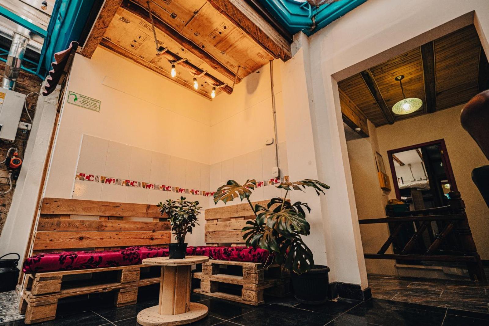 Ancestral Hostel Bogota Luaran gambar